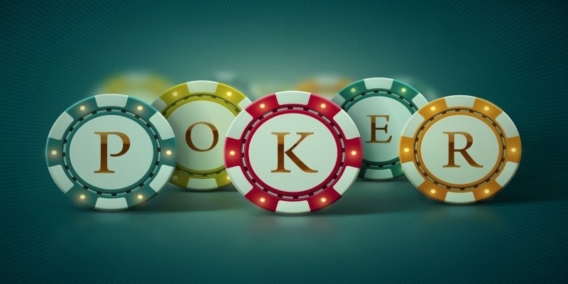 How live poker works in online settings